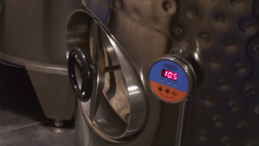 252